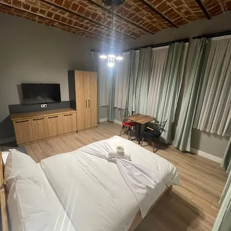 Taksim Alkan Tower Apartmán *